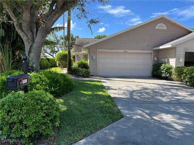 Primary Photo - 6506 Ilex Cir