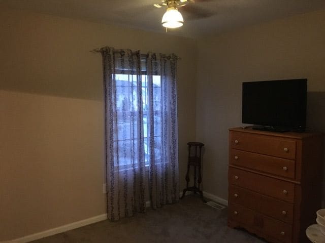 Building Photo - 313 Allens Ln