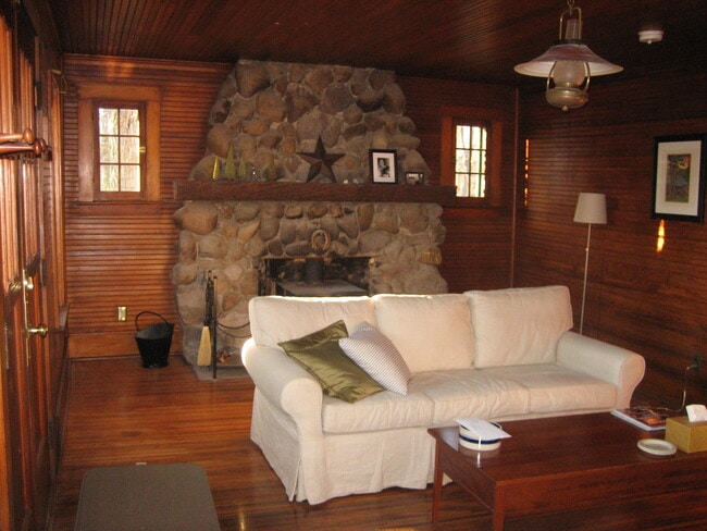 Building Photo - 107 Probst Rd