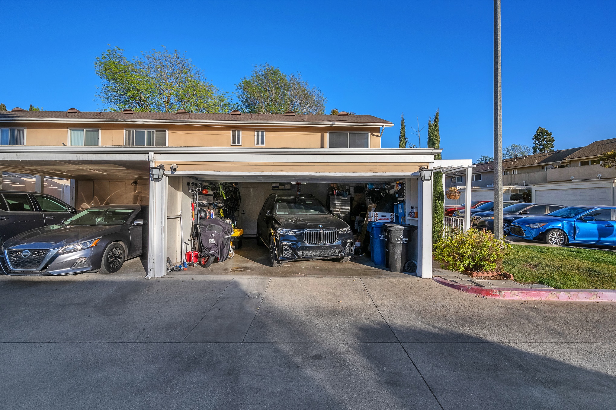 Building Photo - 3500 W Manchester Blvd