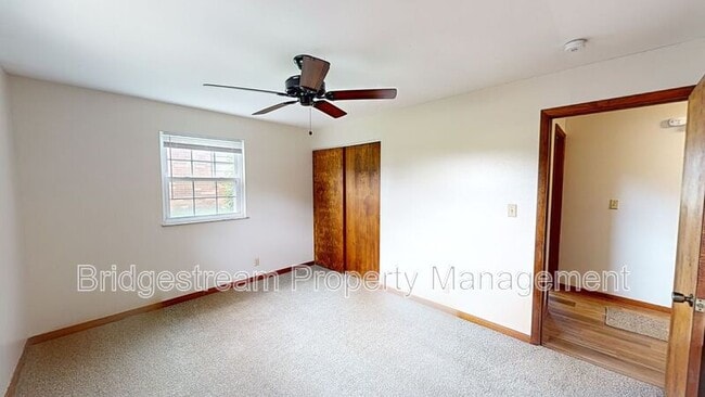 Building Photo - 4320 Maxlin Rd