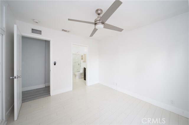 Building Photo - 22149 Victory Blvd