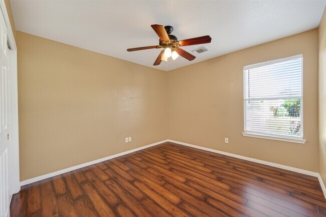 Building Photo - 18818 Flagstone Creek Rd