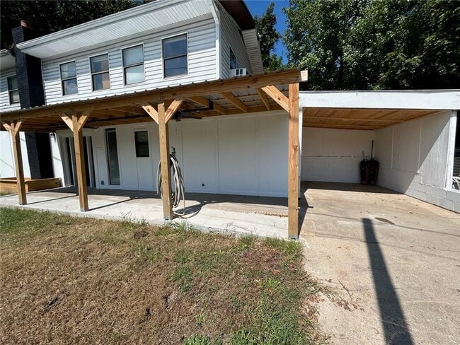 Primary Photo - 15316-15312 W Will Rogers Dr