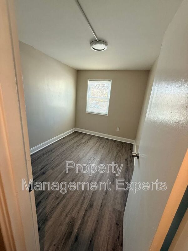 Building Photo - 1841 N Dinwiddie St