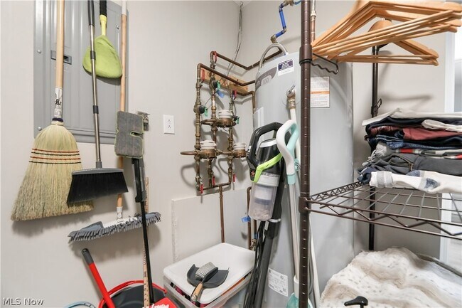 Building Photo - 12445 Cleveland Ave NW