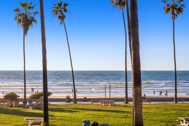 Building Photo - Stunning, Luxury La Jolla Shores Location with Panoramic Ocean Views!!