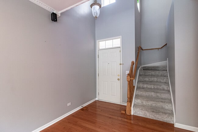 Building Photo - 403 Shadow Creek Dr
