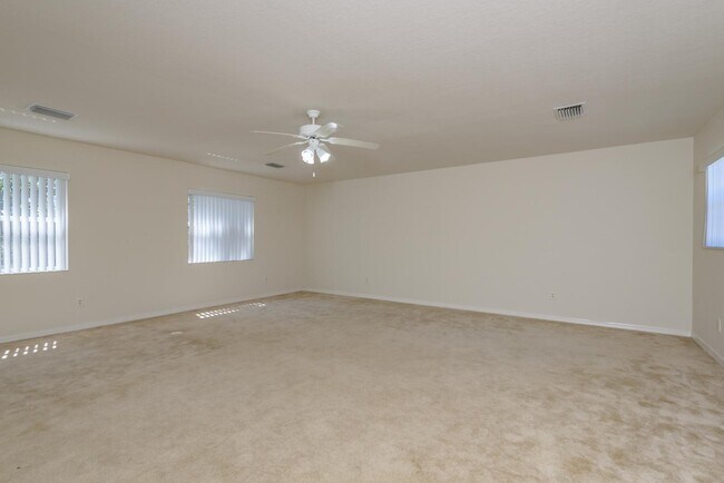 Building Photo - 4515 Fieldview Cir