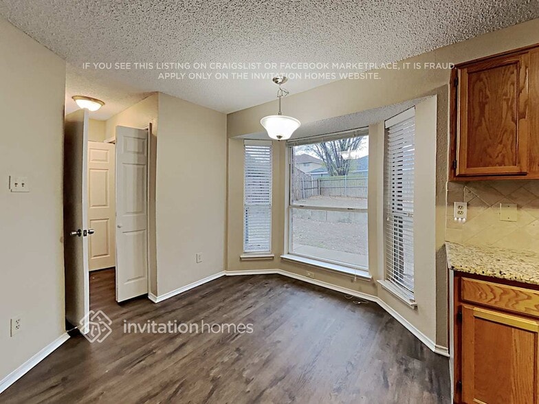 Building Photo - 4951 Shady Oak Trail