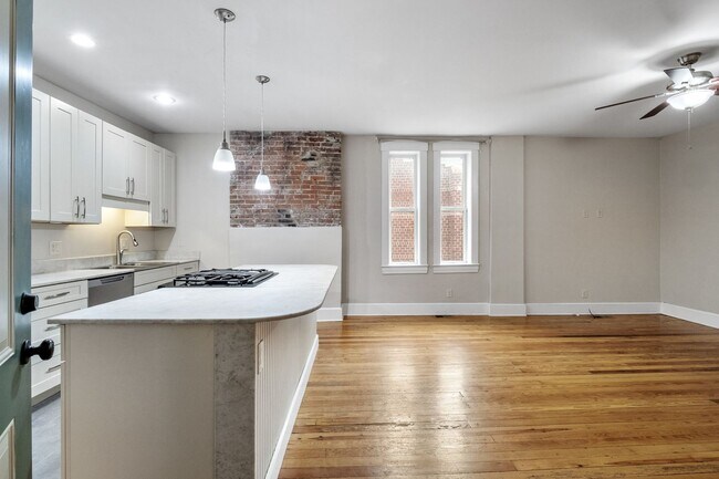 Building Photo - 2226 Gravois Ave