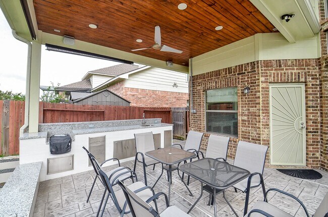 Building Photo - 26711 Eagle Park Ln