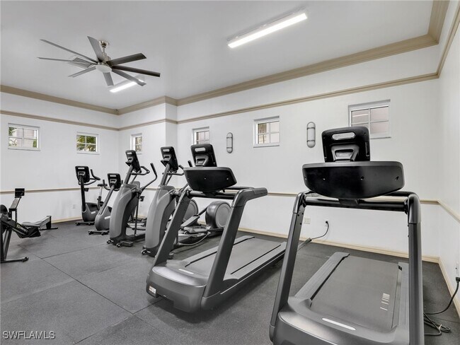 Building Photo - 400 Flagship Dr