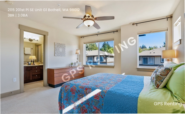 Building Photo - 2115 201st Pl SE