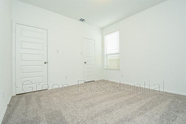 Building Photo - 22334 Auburn Cabin Ln