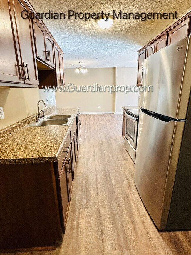 Building Photo - 9909 Vera Cruz Ln