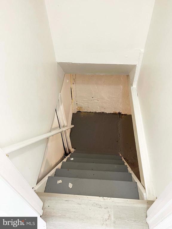 Building Photo - 2533 Woodbrook Ave