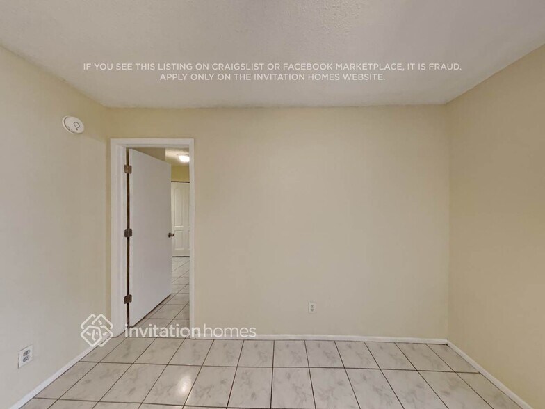 Building Photo - 2625 Orangewood Ct