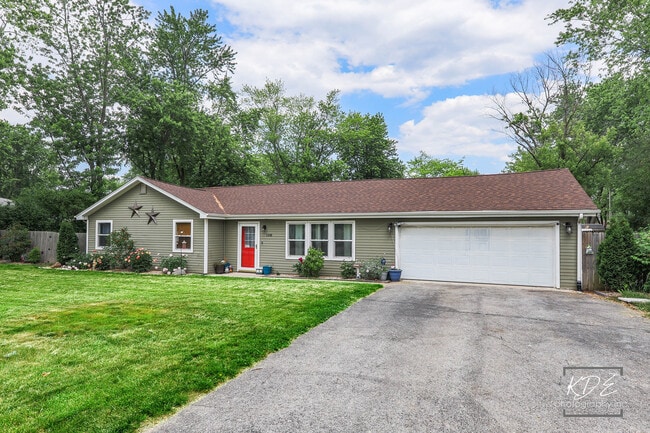 Primary Photo - 1108 Karner Dr