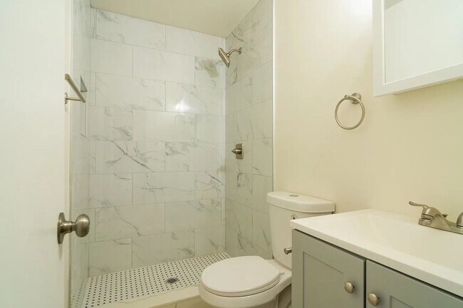 Building Photo - 5418-5420 Baja Drive