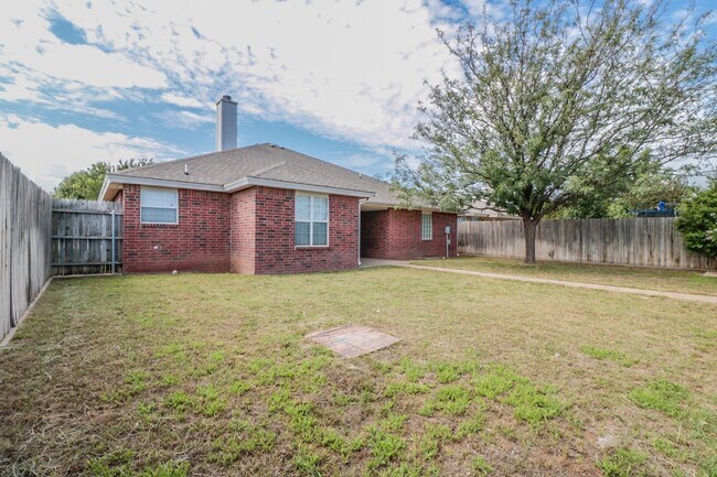 Building Photo - 6704 6th St