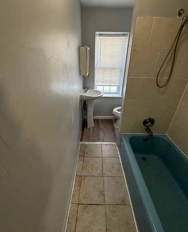 Building Photo - 1069 Powell St