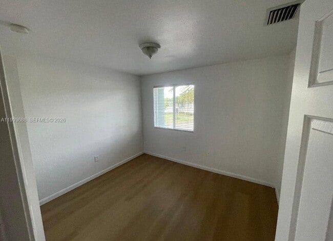 Building Photo - 2740 SE 15th Rd