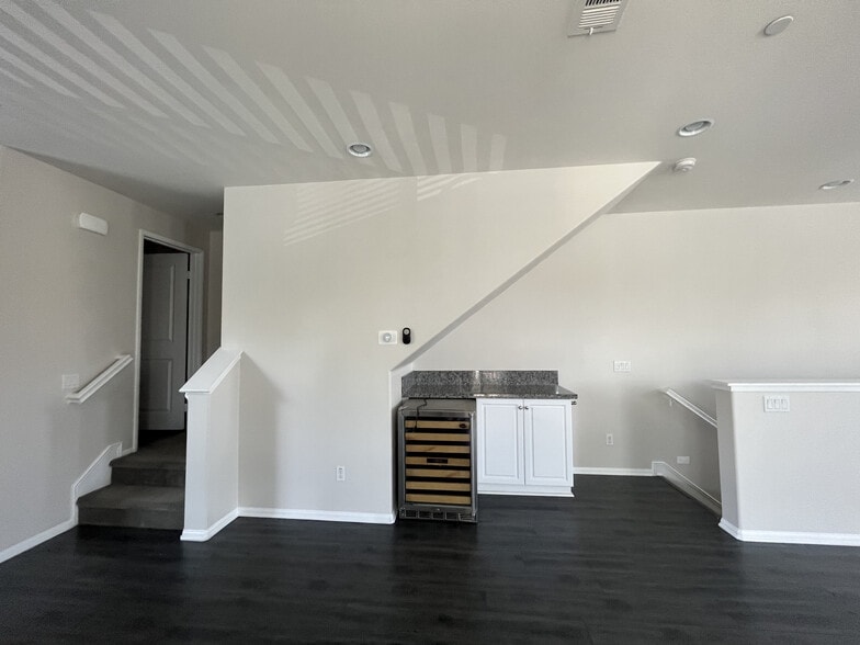 Building Photo - 12432 Constellation St