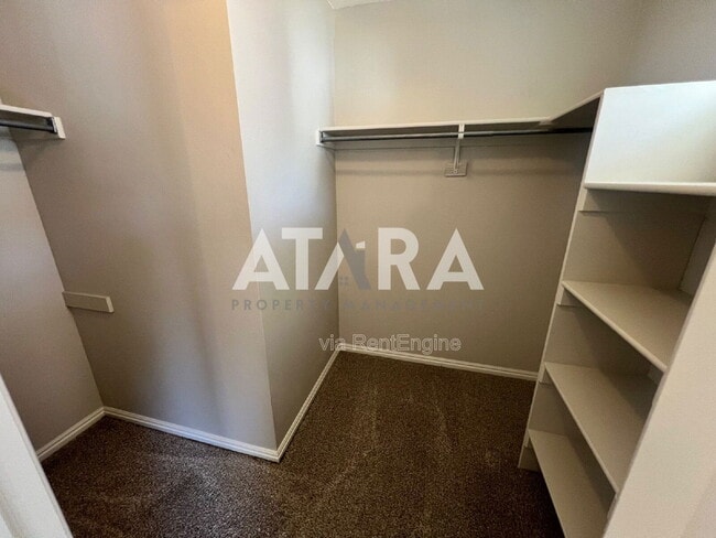 Building Photo - 254 Bliss Ct