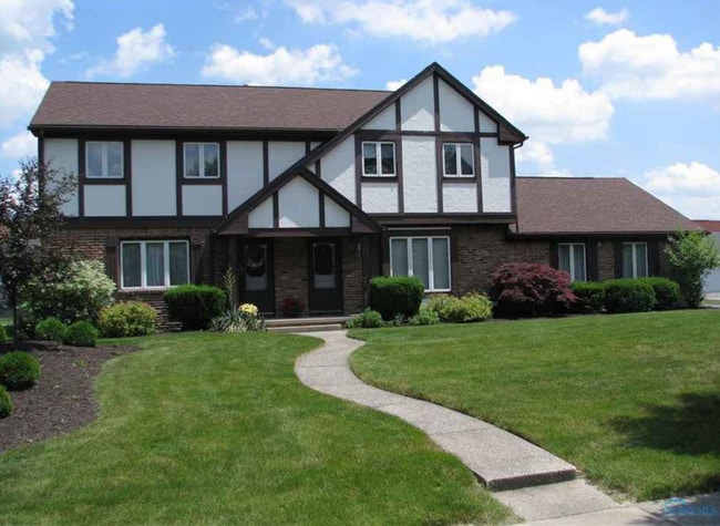 Primary Photo - 5618 Cresthaven Ln