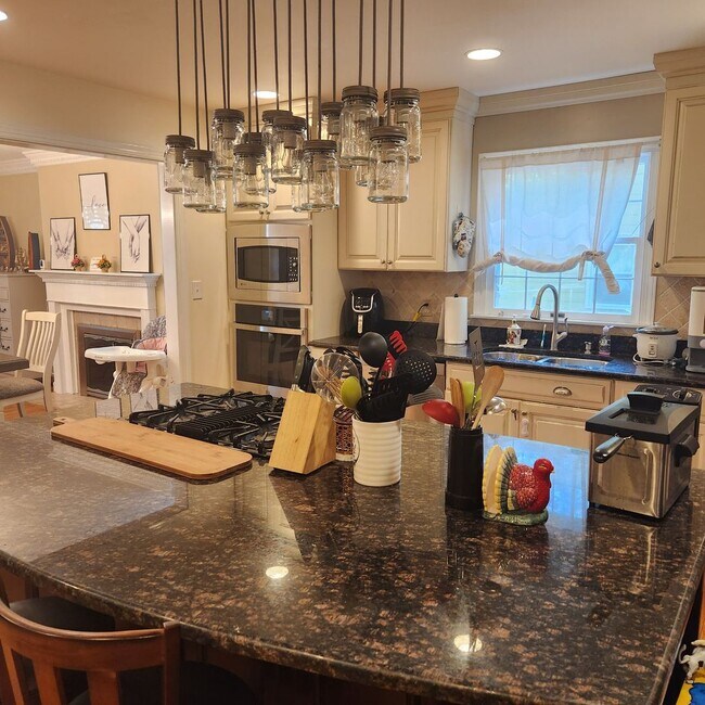 Building Photo - 32 Little Florida Road, Poquoson, VA - Ava...