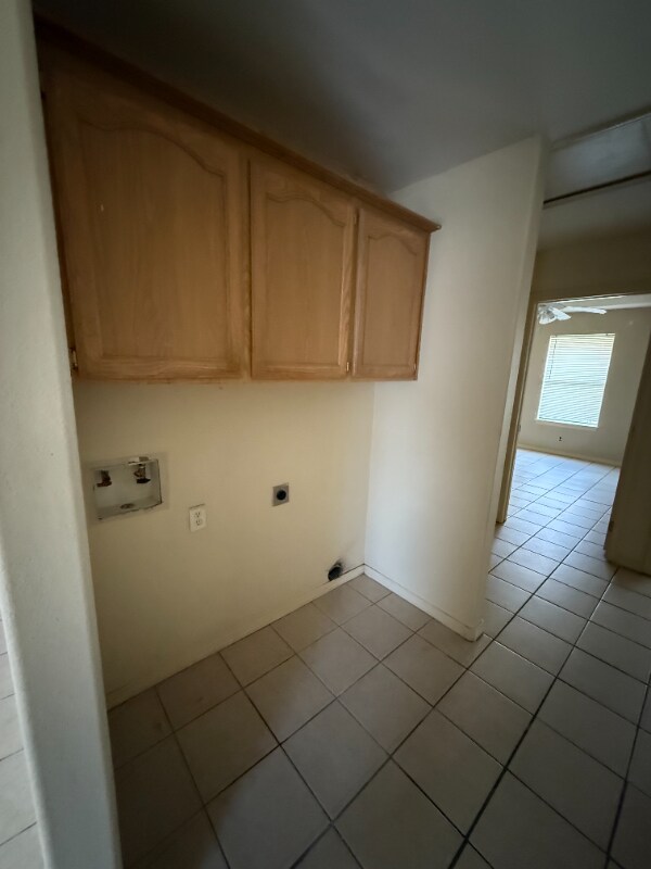 Building Photo - 606 San Antonio Ave