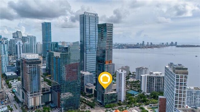 Building Photo - 1451 Brickell Ave
