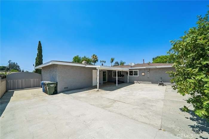 Building Photo - 1260 Lincoln Ave