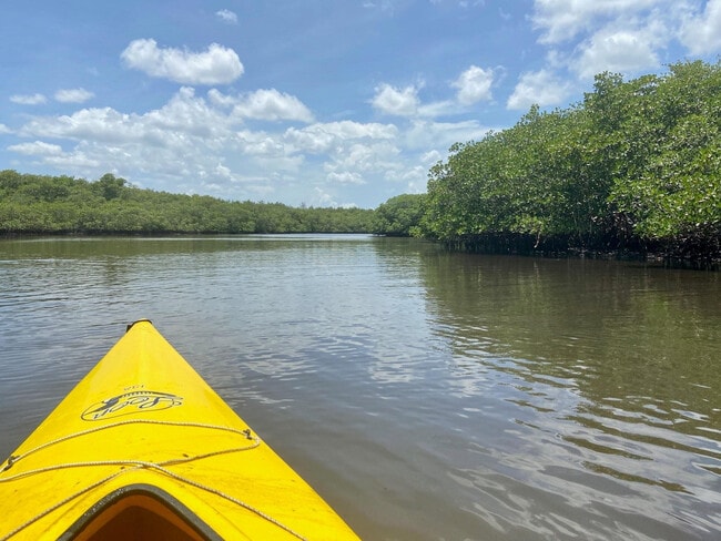 Building Photo - 5748 SE Riverboat Dr