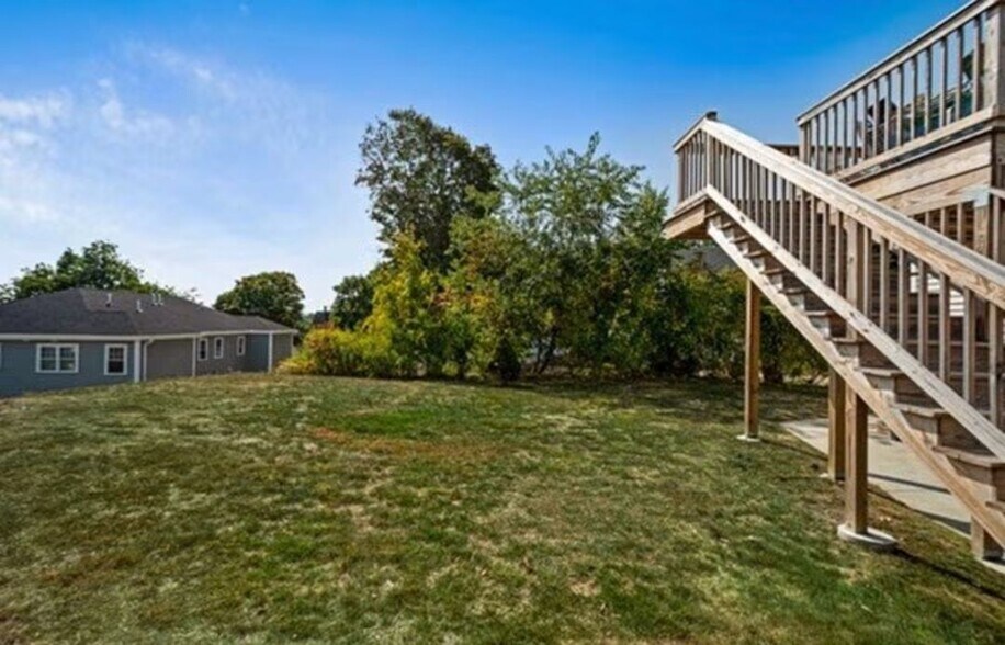 Building Photo - 72 Kilby St
