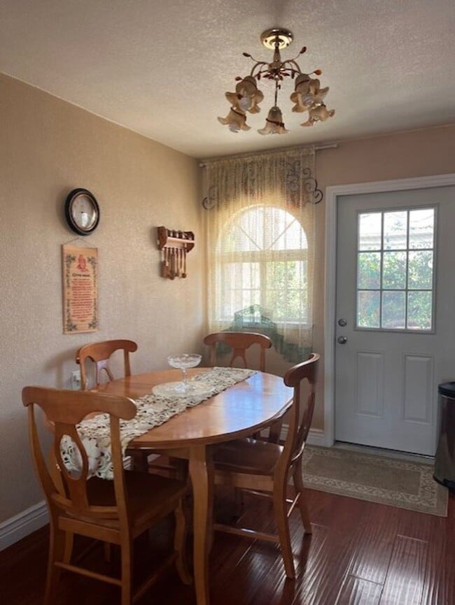 Building Photo - Furnished Home for Rent – North Highlands, CA