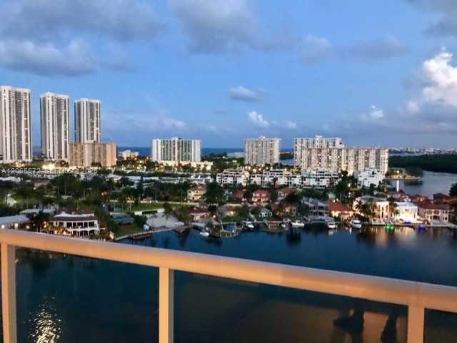 Building Photo - 400 Sunny Isles Blvd