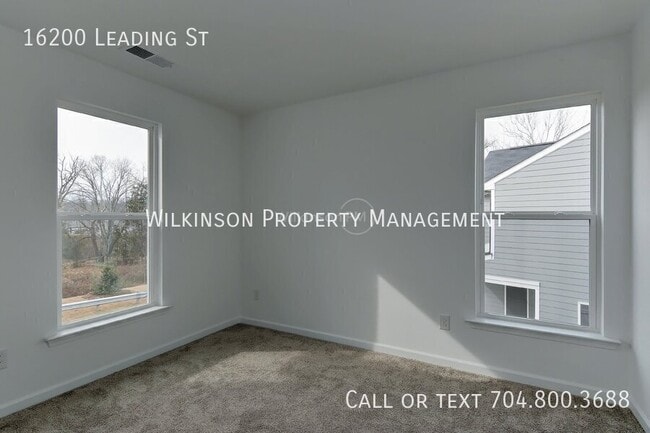 Building Photo - 16200 Leading St