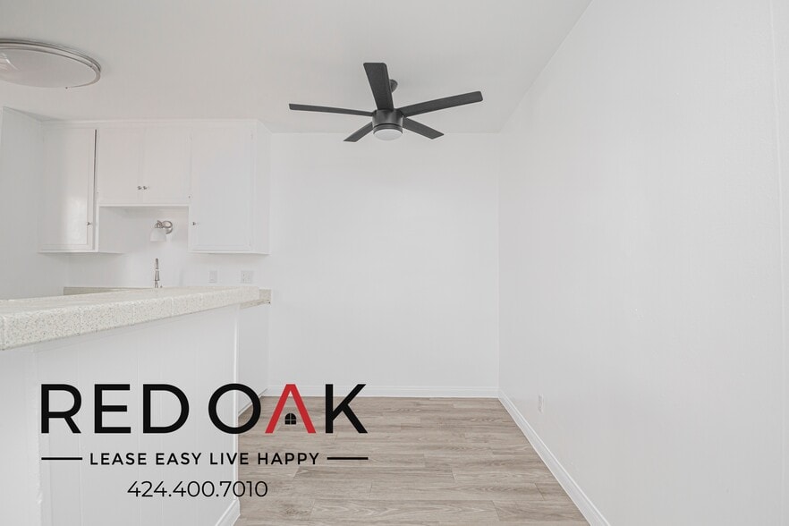 Building Photo - 630 N Cerritos Ave