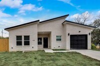 Building Photo - 1826 Marfa Ave