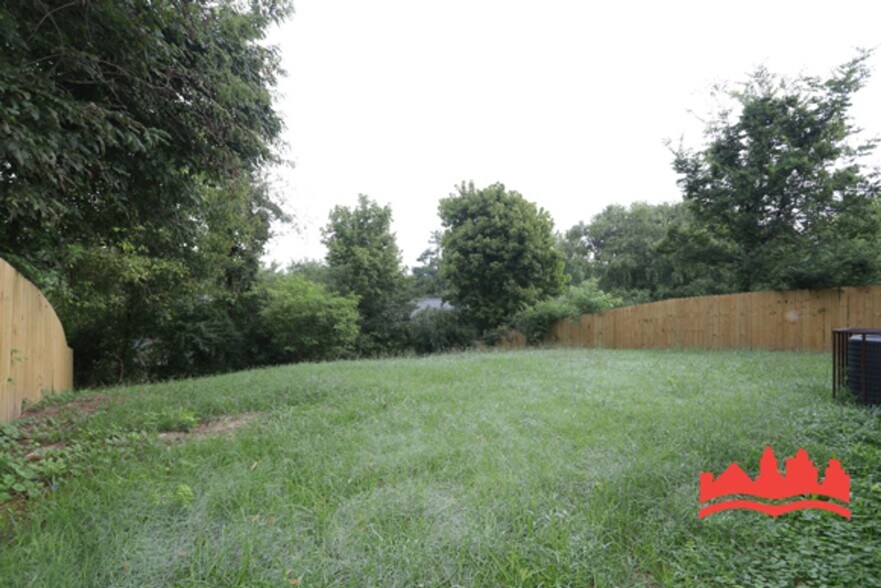 Building Photo - 858 Brandywine Blvd