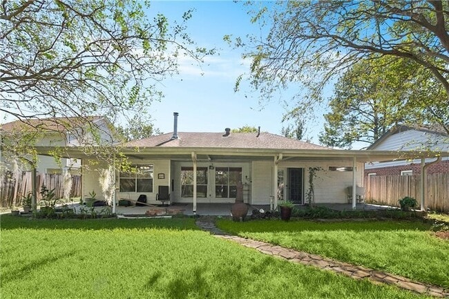 Building Photo - 1705 Kings Row