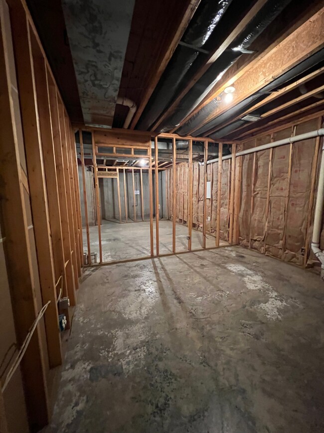 Building Photo - 1814 Villa Dr