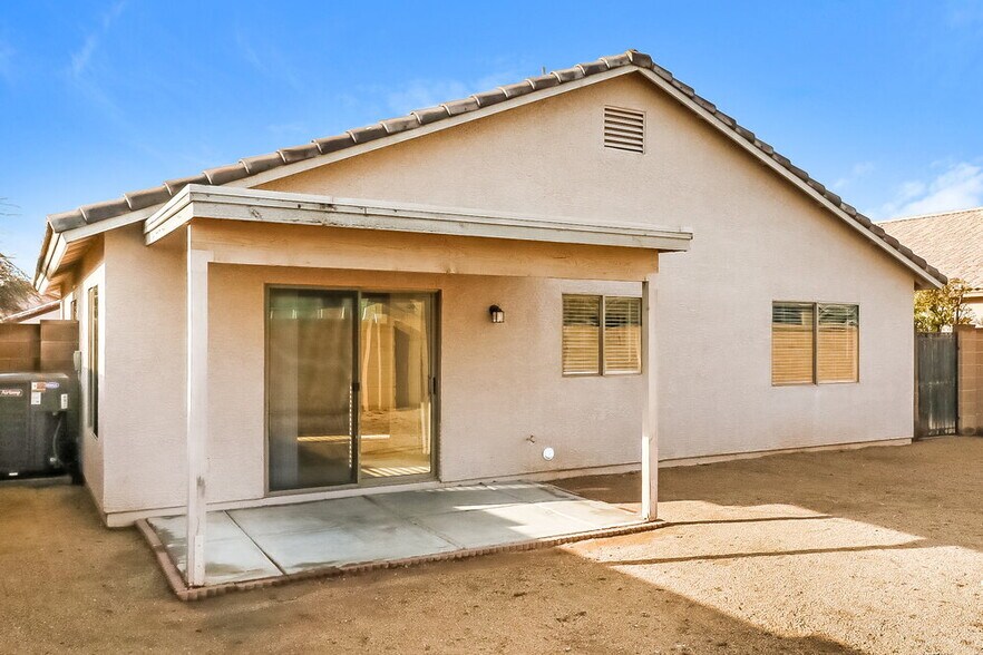 Building Photo - 14002 W Cornerstone Trail