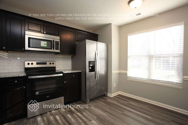 Building Photo - 6602 Cedar Cliff Dr