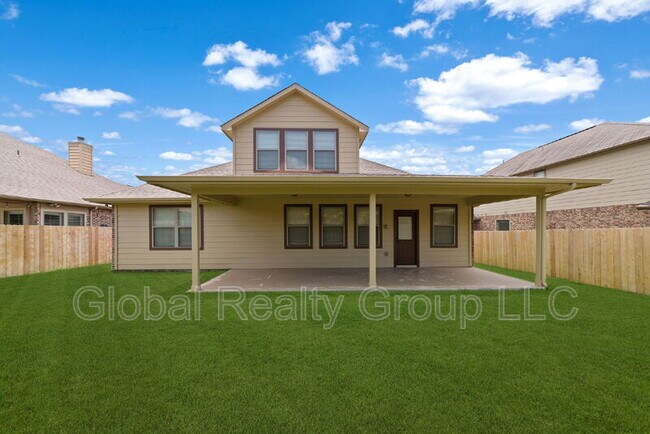 Building Photo - 2118 Pecan Haven