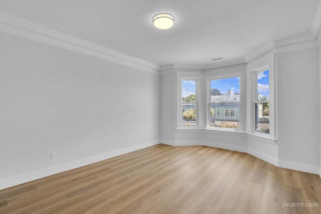 Building Photo - 5028 Geary Blvd