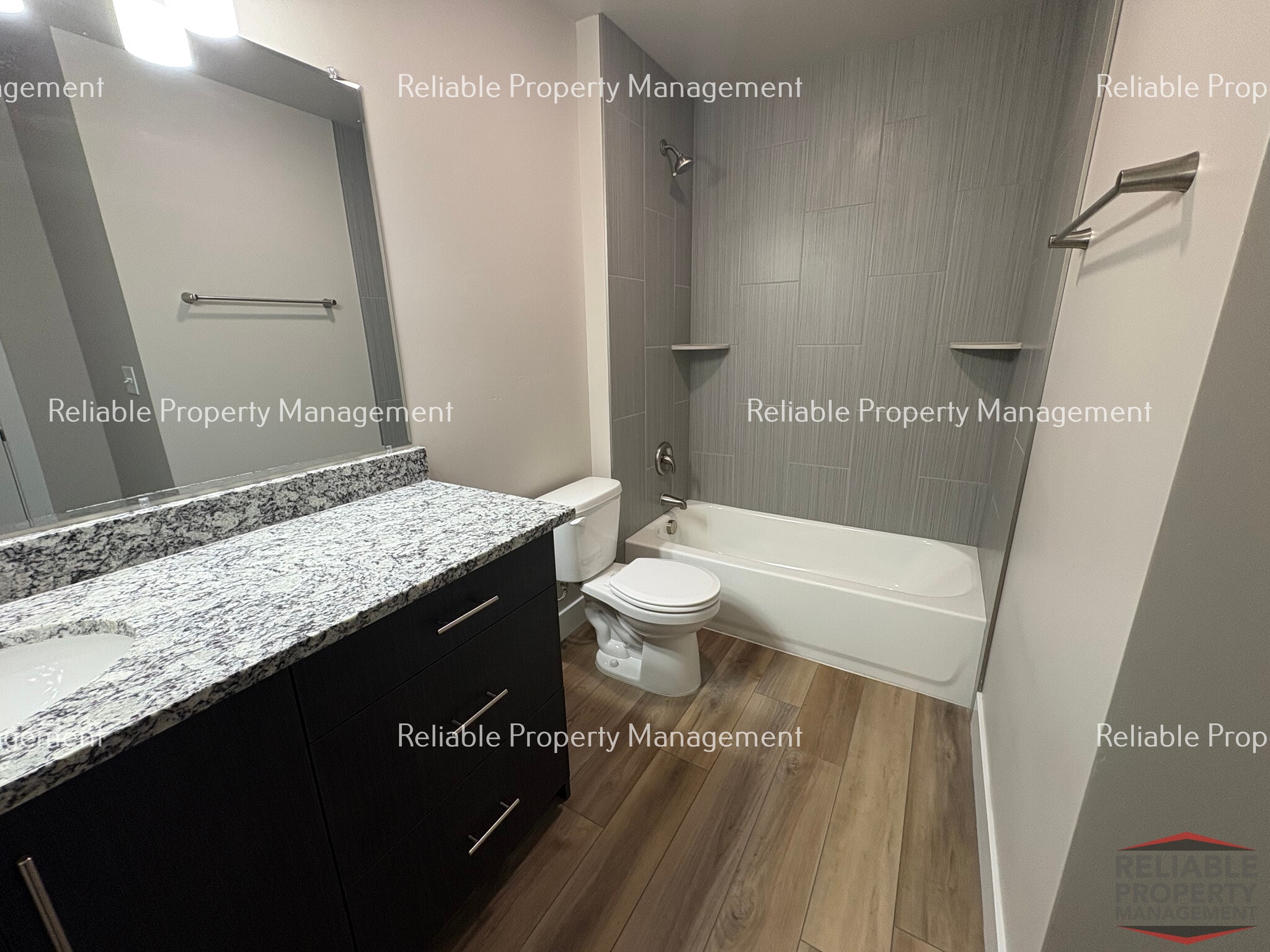 Building Photo - 1666 Ammon St