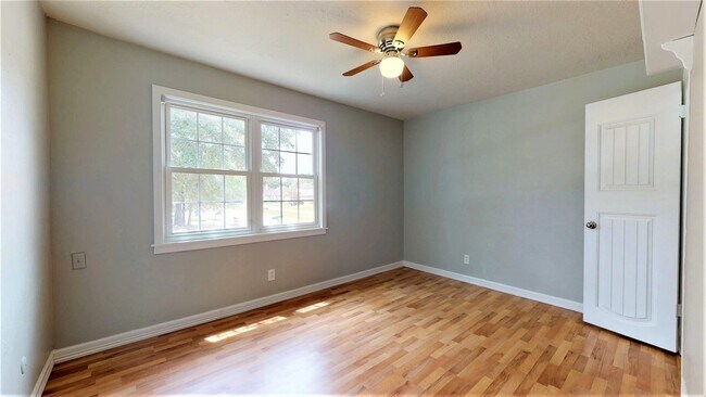 Building Photo - 24314 Spring Mill Ln